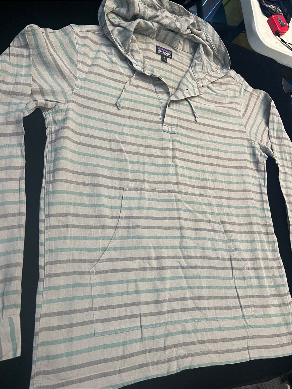 Patagonia organic cotton long sleeve Striped Hooded Pullover - Gray & Mint - Picture 6 of 12